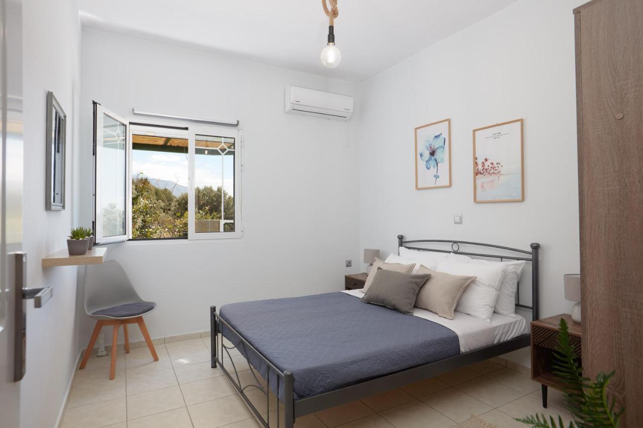 Dafni Villa Orne Esterno foto
