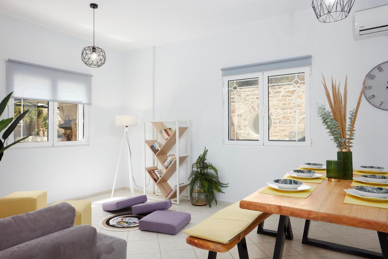 Dafni Villa Orne Esterno foto