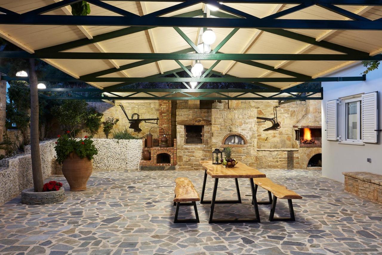 Dafni Villa Orne Esterno foto
