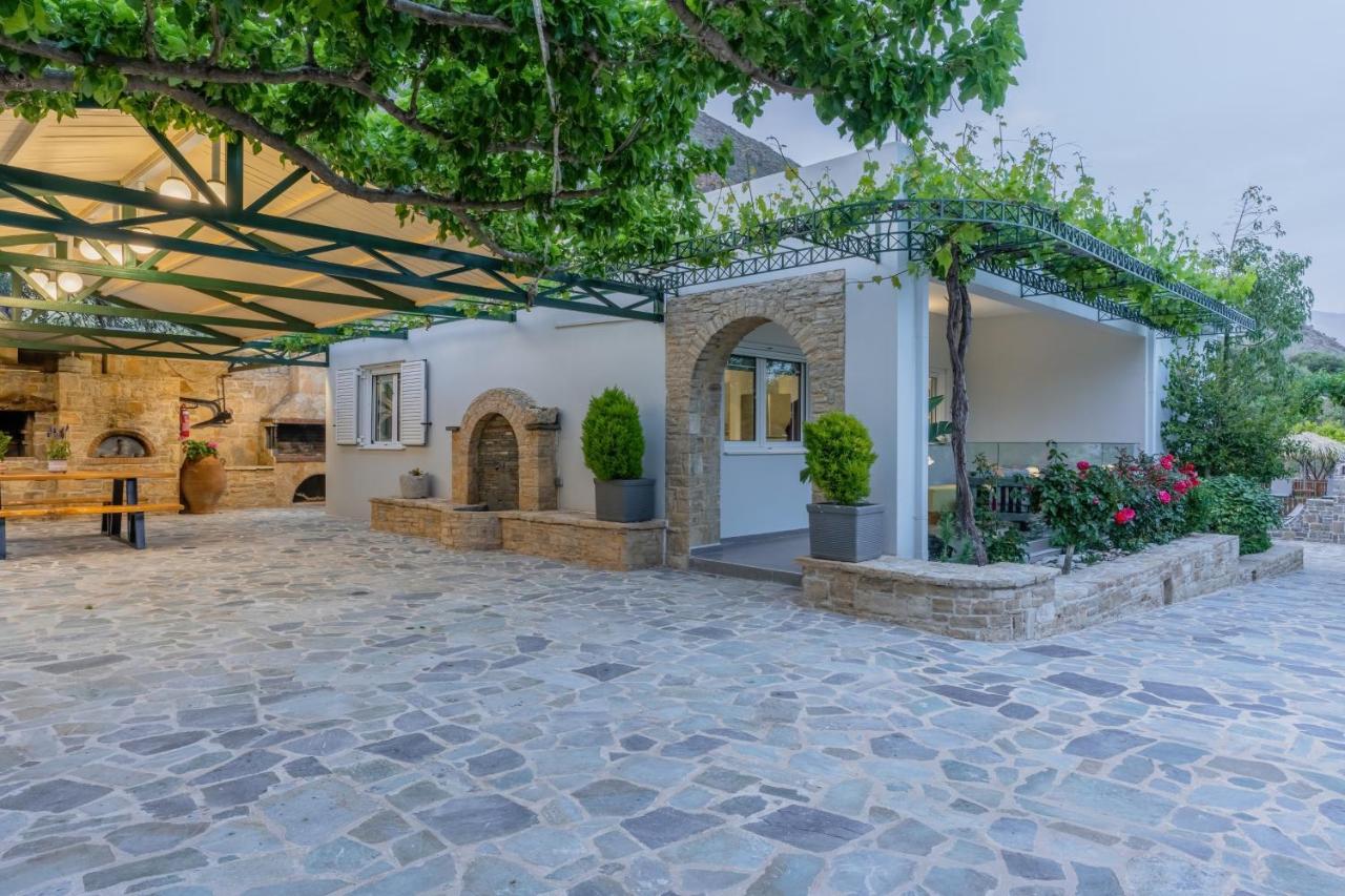 Dafni Villa Orne Esterno foto