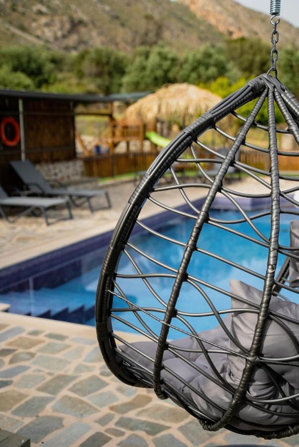 Dafni Villa Orne Esterno foto