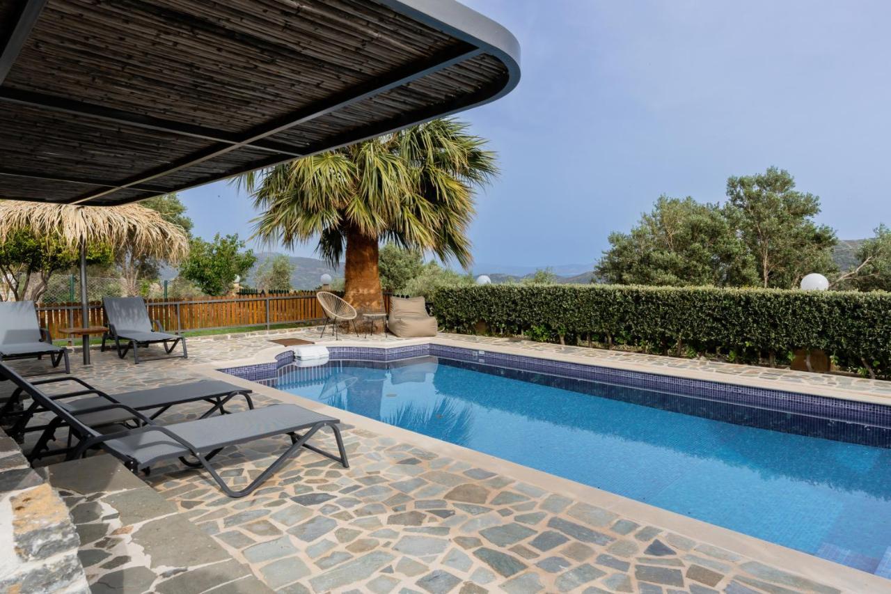 Dafni Villa Orne Esterno foto